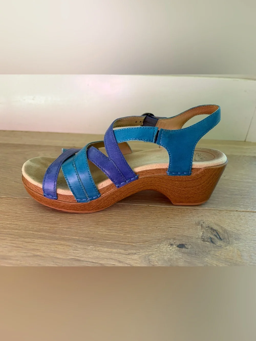 Dansko Stevie wedge sandals blue strappy beach summer preppy - Picture 9 of 9